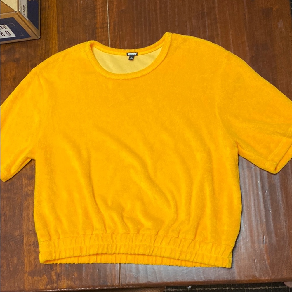 Monrow terry cloth short sleeve. Yellow/orange. Like new (worn once). Size L.